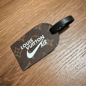 Louis Vuitton x Nike Luggage Tag